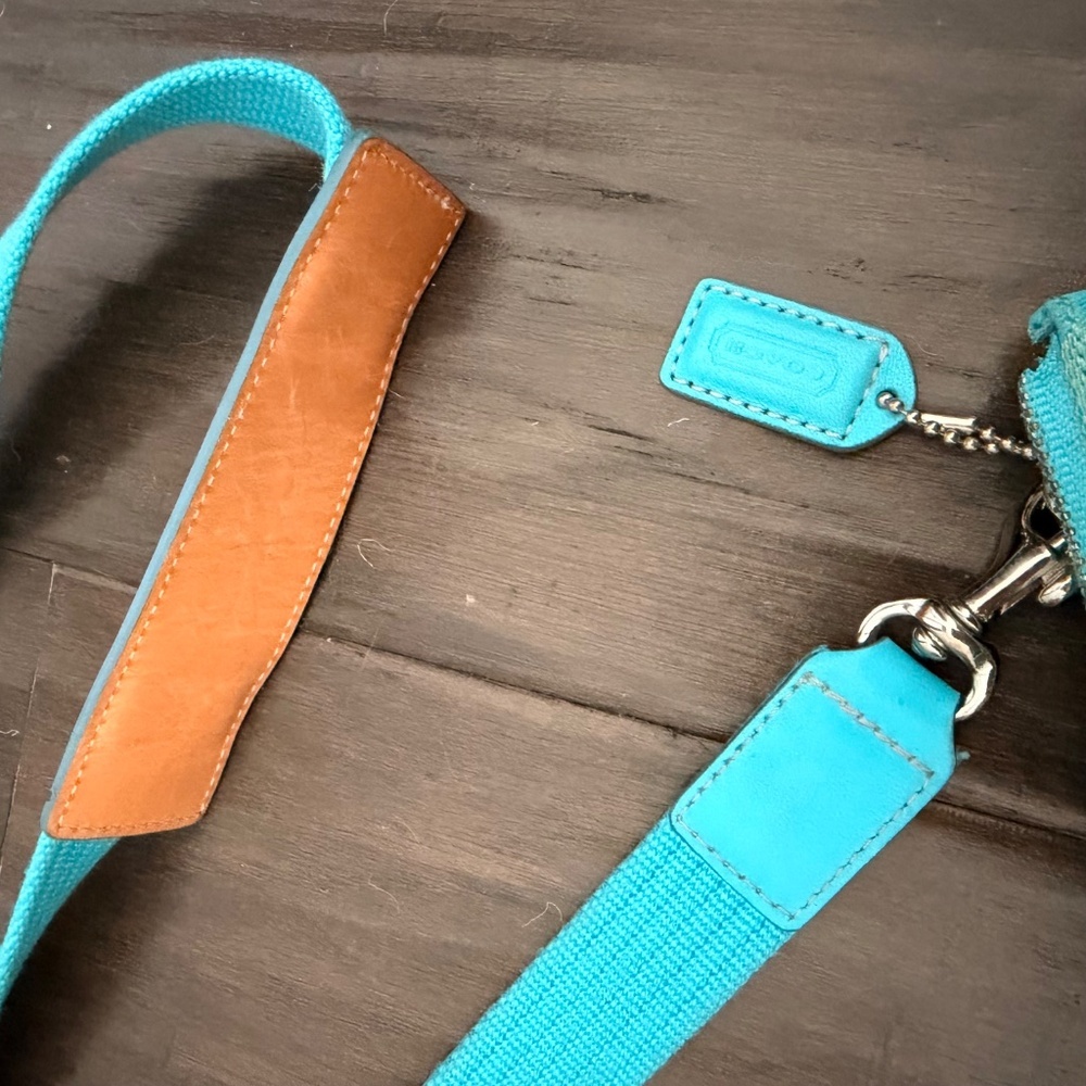 Y2K Vintage Coach Signature Logo Canvas and Suede Turquoise Colorful Crossbody - Picture 3 of 6